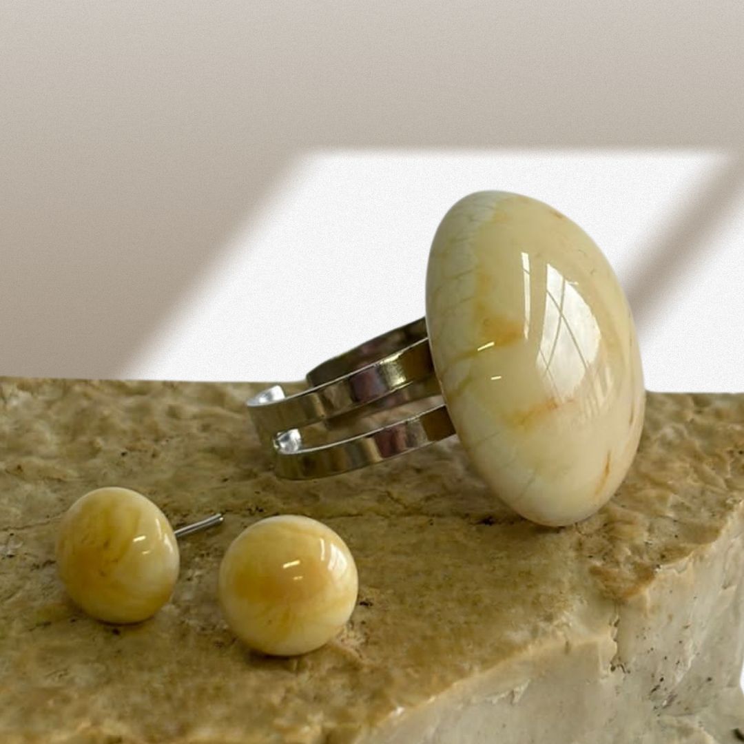 Set naušnice i prsten